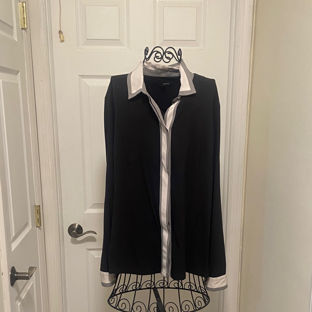 Brooklyn Industries Black and White Button Down Shirt